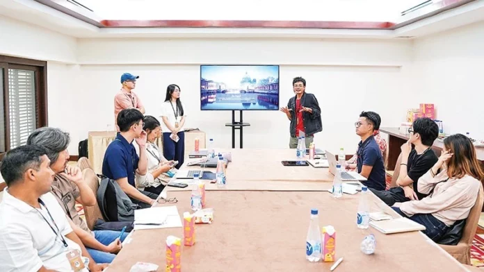 Enhancing quality of human resources for Vietnamese cinema Enhancing quality of human resources for Vietnamese cinema